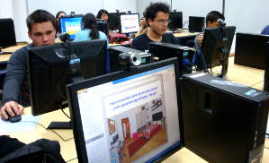 Foto_2_Estudiantes_de_EDECOM