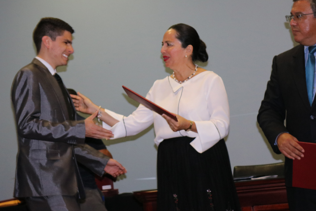 GraduacionAbril-01